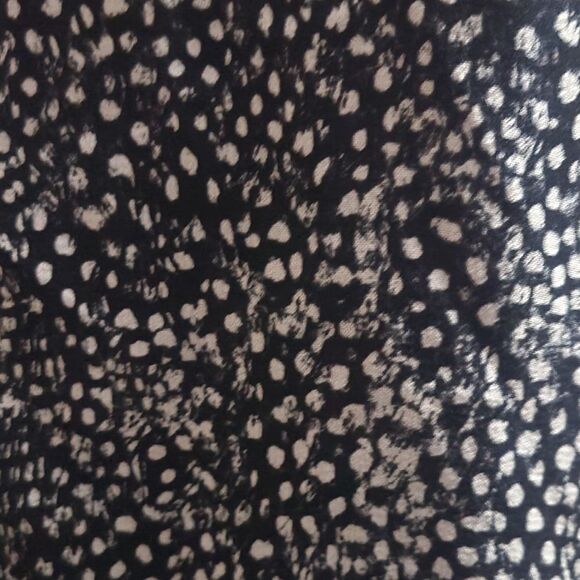 Joie Cualli Silk Printed Top in Caviar - Picture 5 of 6